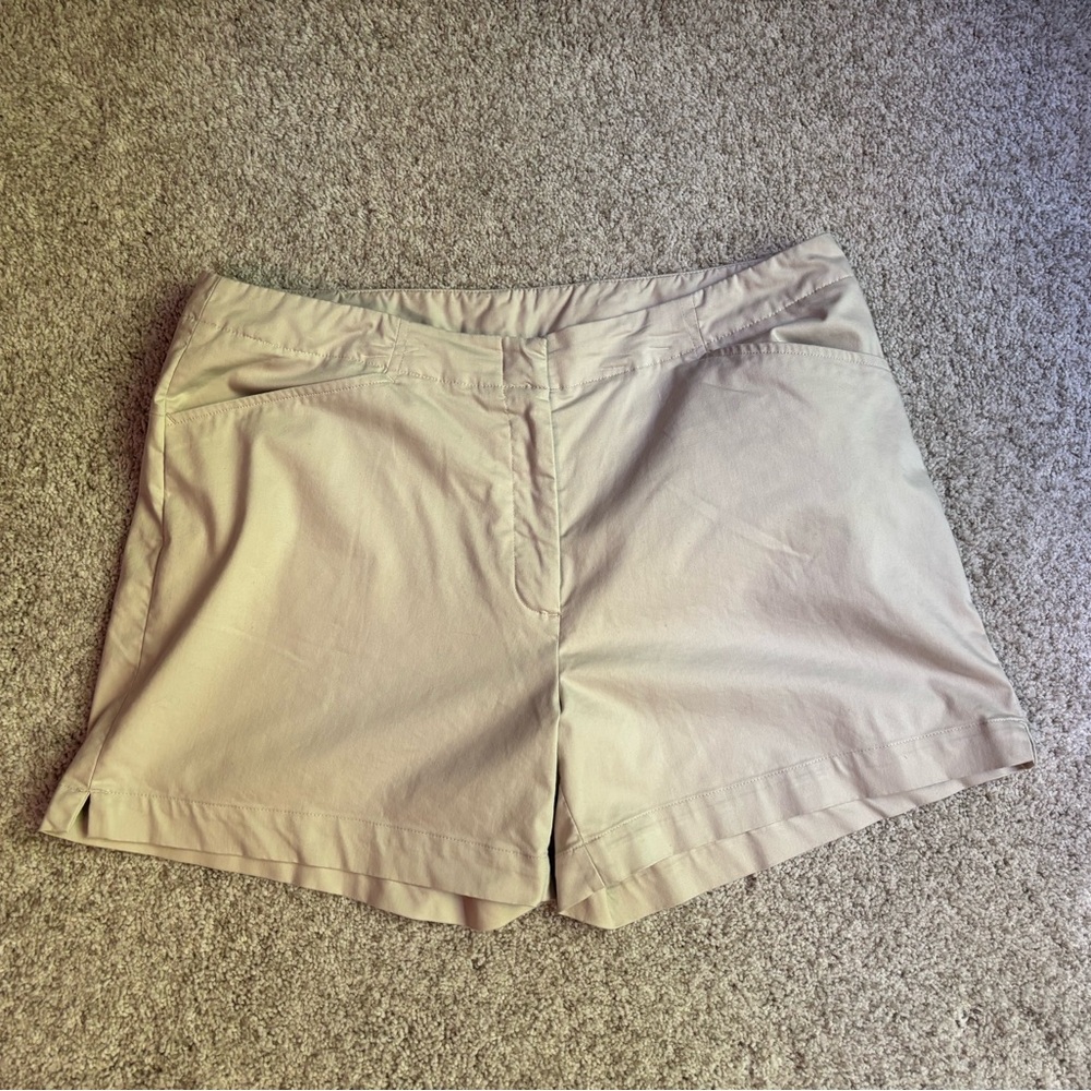 Nike Tan Bermuda Golf Shorts